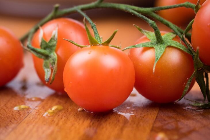How to Save Tomato Seeds? 3 Simple Methods